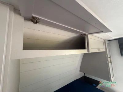 2027 Jayco Jay Feather Air — photo 7 view