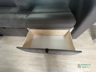 2027 Jayco Jay Feather Air — photo 19 view