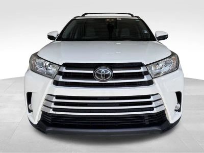 2018 Toyota Highlander — side profile view