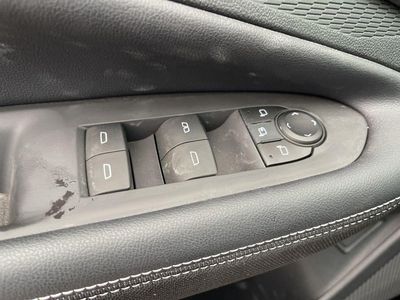 2024 Chevrolet Blazer EV — photo 10 view