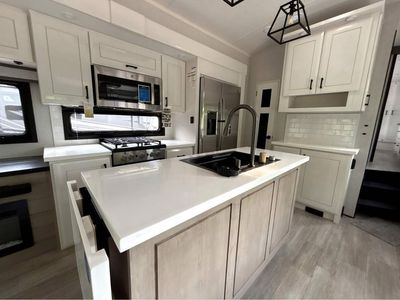 2026 Jayco Pinnacle - Photo 12