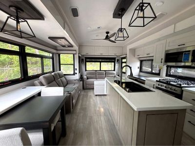 2026 Jayco Pinnacle - Photo 8