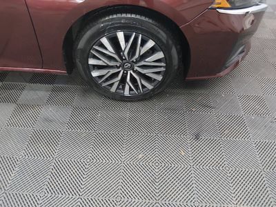 2023 Nissan Altima — photo 10 view