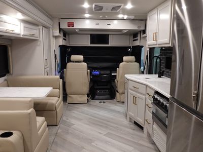 2026 Holiday Rambler Vacationer - Photo 6