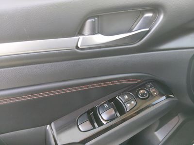 2023 Nissan Altima — photo 18 view