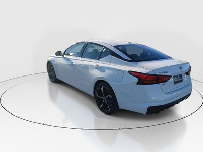 2023 Nissan Altima — detail view