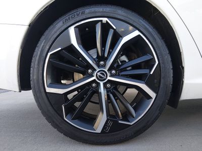 2023 Nissan Altima — photo 10 view