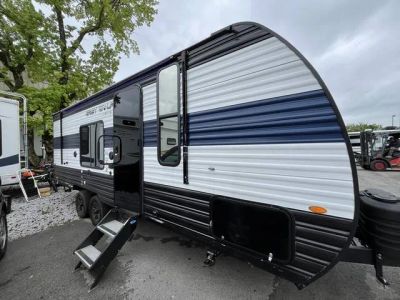 2024 Forest River GREY WOLF 22CE — front three-quarter view
