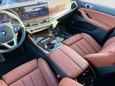 2026 BMW X5 — photo 18 view