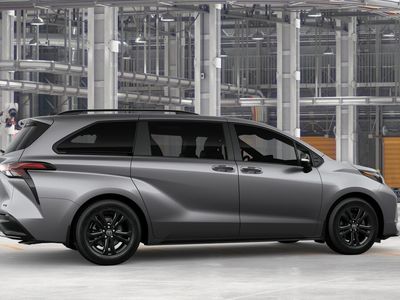 2026 Toyota Sienna — photo 11 view