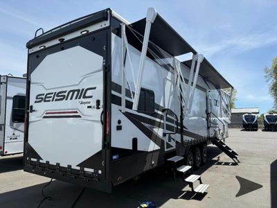 2026 Jayco Seismic - Photo 5