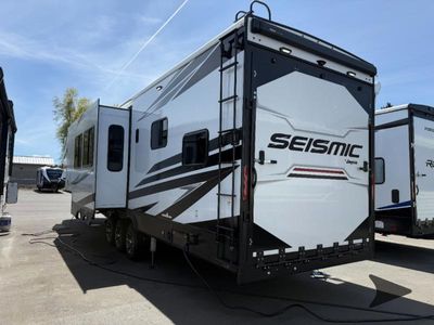 2026 Jayco Seismic - Photo 6