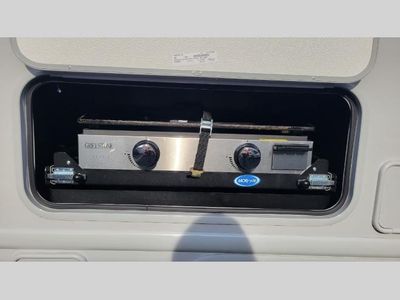 2025 Thor Motor Coach Vegas - Photo 8