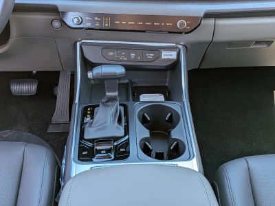 2026 Kia Carnival — photo 24 view