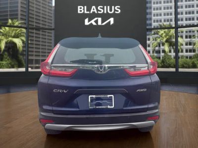 2017 Honda CR-V — interior view