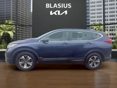 2017 Honda CR-V — side profile view
