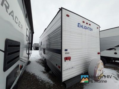 2021 Gulf Stream RV ENLIGHTEN - Photo 3