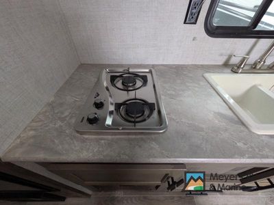 2021 Gulf Stream RV ENLIGHTEN - Photo 8