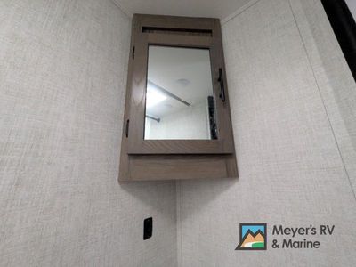 2021 Gulf Stream RV ENLIGHTEN - Photo 20