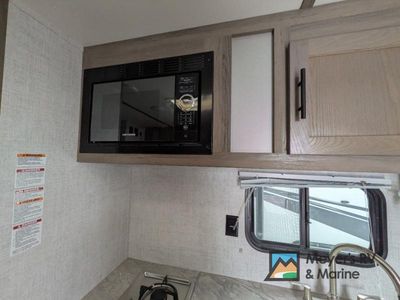 2021 Gulf Stream RV ENLIGHTEN - Photo 11