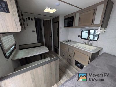 2021 Gulf Stream RV ENLIGHTEN - Photo 5