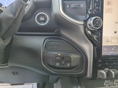 2026 Ram 2500 — photo 15 view