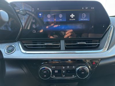 2025 Chevrolet Trax - Photo 15