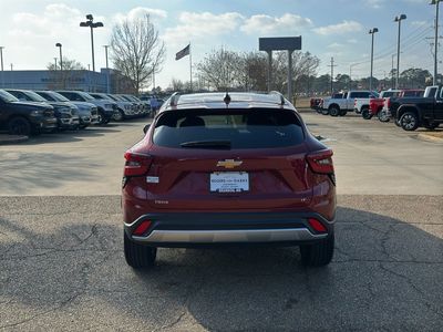 2025 Chevrolet Trax - Photo 6