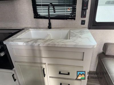 2024 Jayco Jay Flight - Photo 12