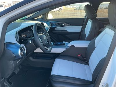 2026 Chevrolet Equinox EV - Photo 10