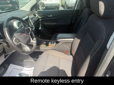 2020 GMC Acadia SLE — photo 15 view