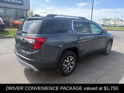 2020 GMC Acadia SLE — interior view