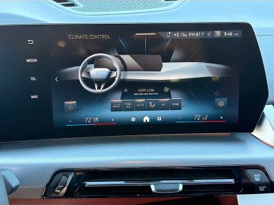 2026 BMW X2 — photo 33 view
