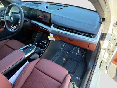 2026 BMW X2 — photo 13 view