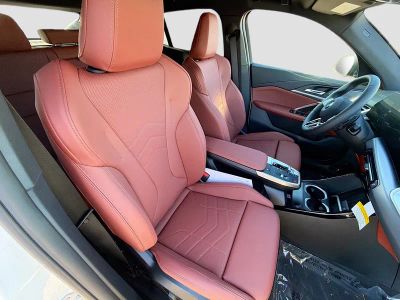 2026 BMW X2 — photo 14 view