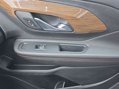 2020 GMC Terrain - Photo 21