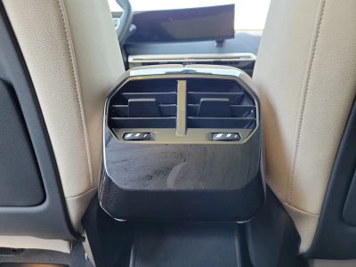 2026 BMW iX — photo 11 view