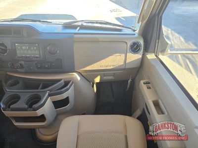2026 Chateau 22Z - Photo 13