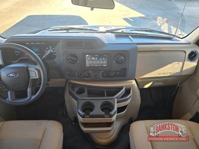 2026 Chateau 22Z - Photo 12