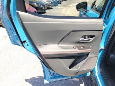 2025 Nissan Kicks - Photo 28