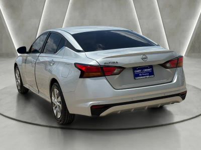 2024 Nissan Altima — detail view
