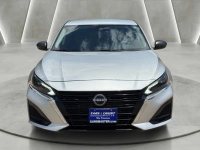 2024 Nissan Altima — side profile view