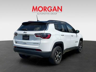 2024 Jeep Compass — photo 7 view