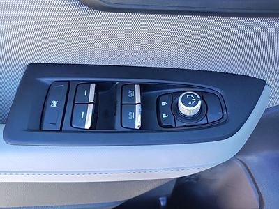 2026 Subaru Forester — photo 18 view