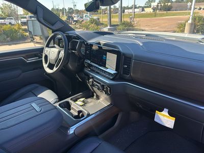 2026 Chevrolet Silverado 3500 HD - Photo 25