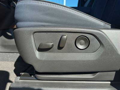 2026 Chevrolet Silverado 3500 HD - Photo 18