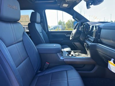 2026 Chevrolet Silverado 3500 HD - Photo 24