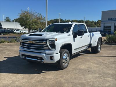 2026 Chevrolet Silverado 3500 HD - Photo 3
