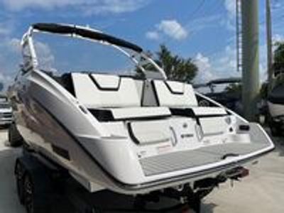 2025 Yamaha 252 S - Photo 8