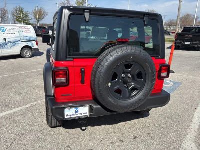 2026 Jeep Wrangler - Photo 22